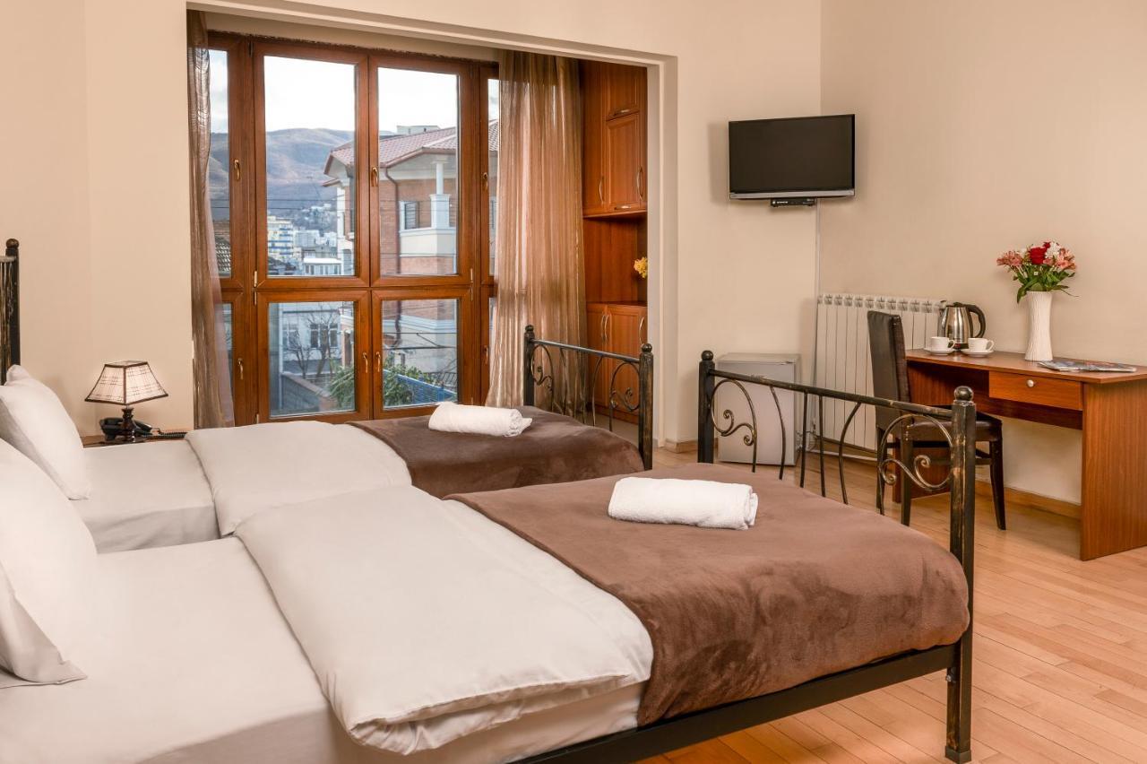 Hotel Vaki Tbilisi Eksteriør billede