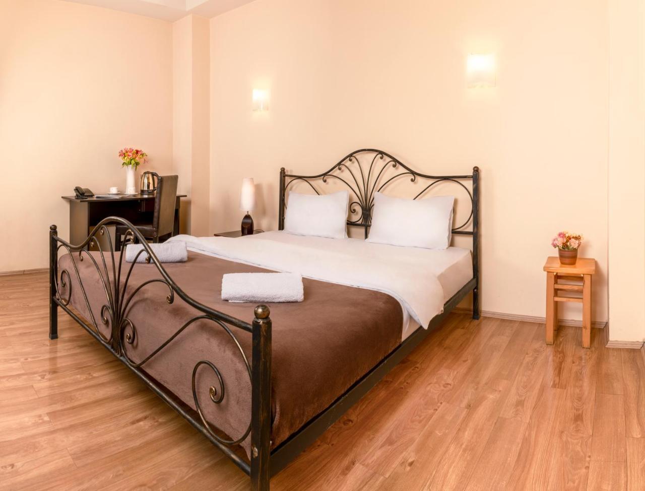 Hotel Vaki Tbilisi Eksteriør billede