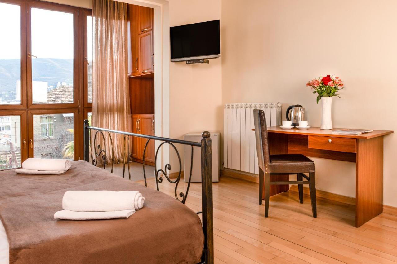 Hotel Vaki Tbilisi Eksteriør billede