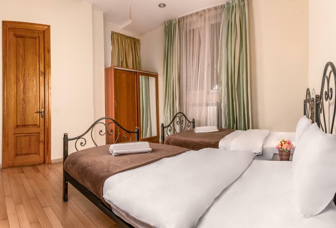 Hotel Vaki Tbilisi Eksteriør billede